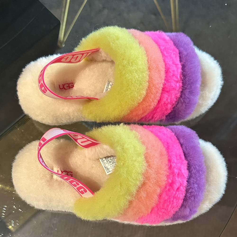 UGG Fluff Yea Slippers NEW